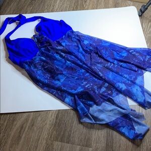 Womenβs 2 piece bathing suit